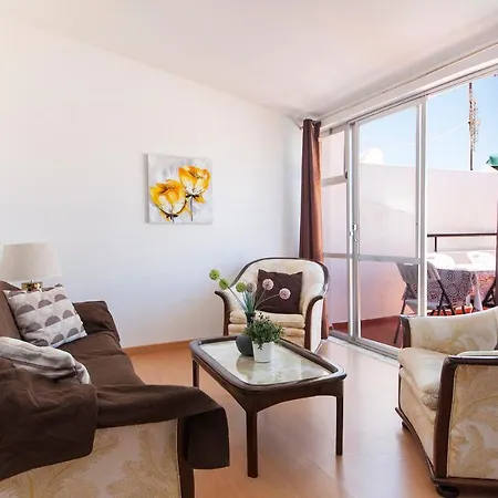 C08 - Central Sao Goncalo Townhouse 펜션 *