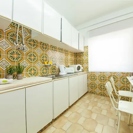 Ferienhaus C08 - Central Sao Goncalo Townhouse Lagos